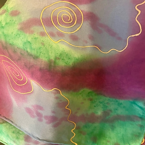 Vintage Handpainted Tie Dye Silk Scarf - Picture 7 of 10